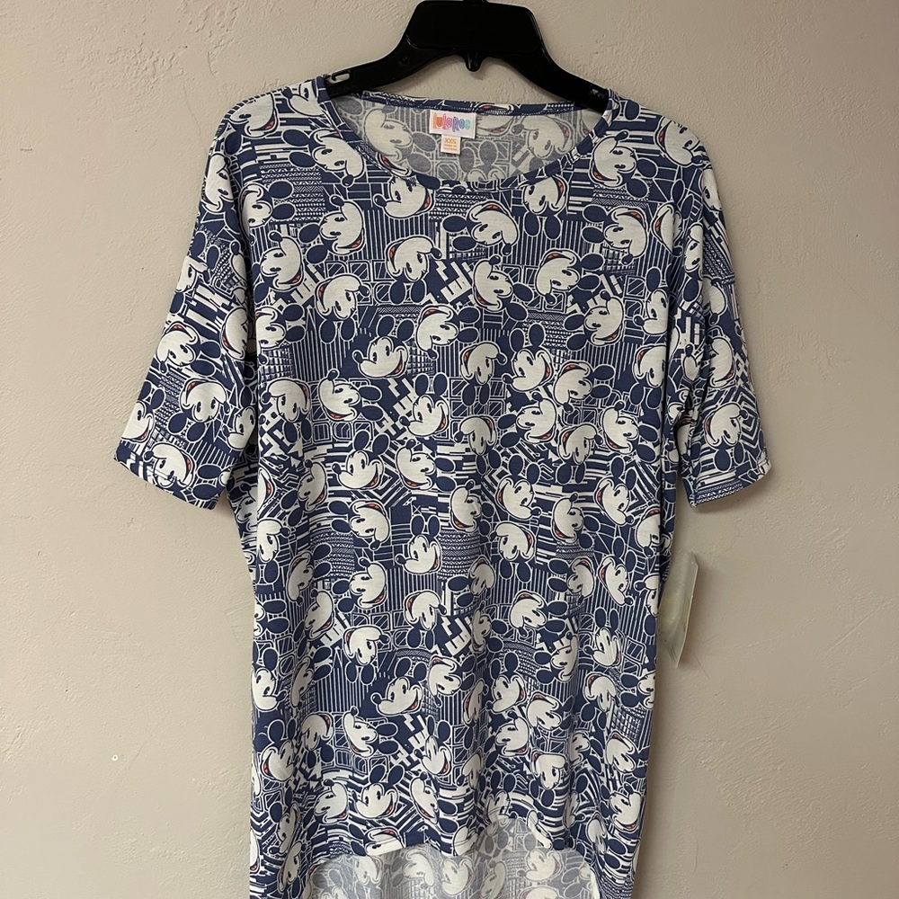 LuLaRoe Blue and White Relaxed Short Sleeve Tee